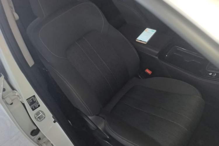 Used GAC Trumpchi M6 2023 PRO 270T DCT Elite Edition Right Front Seat