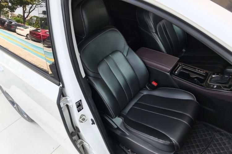 Used GAC Trumpchi M6 2023 PRO 270T DCT Luxury Edition Right Front Seat