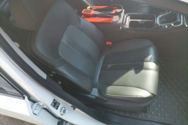 Used GAC Trumpchi M6 2023 PRO 270T DCT Luxury Edition Right Front Seat