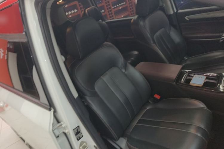Used GAC Trumpchi M6 2023 PRO 270T DCT Luxury Edition Right Front Seat