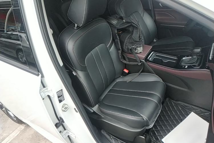 Used GAC Trumpchi M6 2023 PRO 270T DCT Luxury Edition Right Front Seat