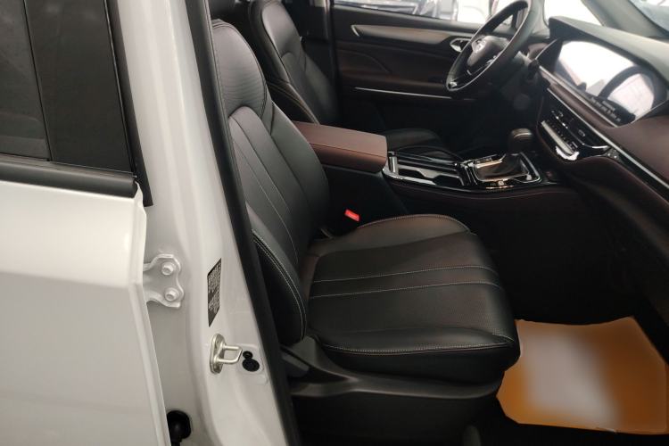 Used GAC Trumpchi M6 2023 PRO 270T DCT Luxury Edition Right Front Seat