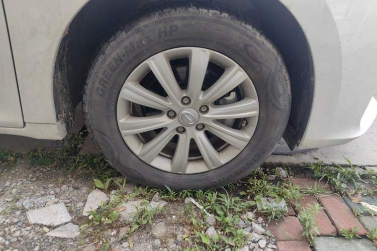 Used GAC Trumpchi M6 2023 PRO 270T DCT Elite Edition Right Front Wheel Hub