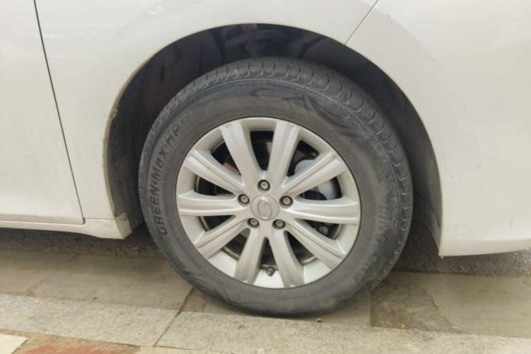 Used GAC Trumpchi M6 2023 PRO 270T DCT Elite Edition Right Front Wheel Hub