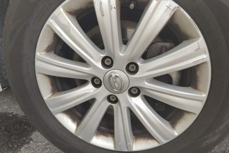 Used GAC Trumpchi M6 2023 PRO 270T DCT Elite Edition Right Front Wheel Hub