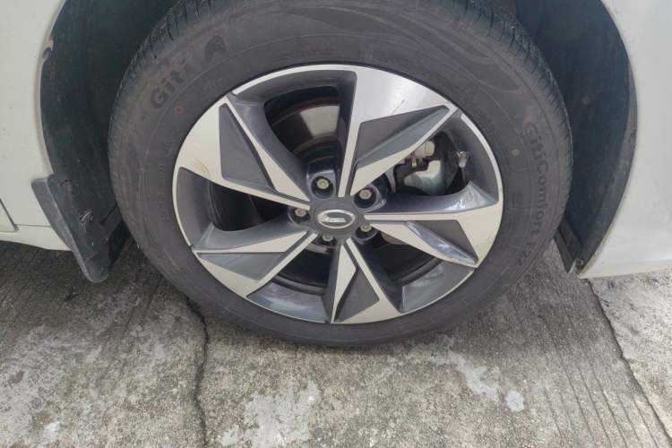 Used GAC Trumpchi M6 2023 PRO 270T DCT Luxury Edition Right Front Wheel Hub