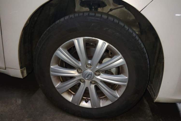 Used GAC Trumpchi M6 2023 PRO 270T DCT Elite Edition Right Front Wheel Hub