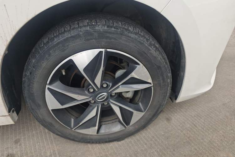 Used GAC Trumpchi M6 2023 PRO 270T DCT Luxury Edition Right Front Wheel Hub