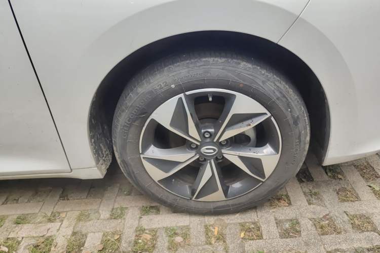 Used GAC Trumpchi M6 2023 PRO 270T DCT Luxury Edition Right Front Wheel Hub