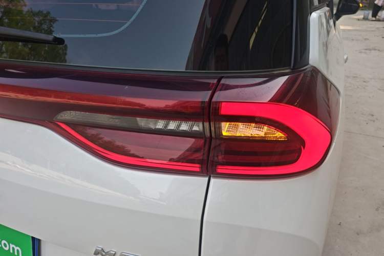 Used GAC Trumpchi M6 2023 PRO 270T DCT Luxury Edition Right Rear Taillight