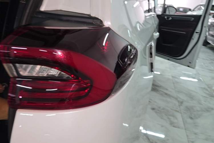 Used GAC Trumpchi M6 2023 PRO 270T DCT Luxury Edition Right Rear Taillight