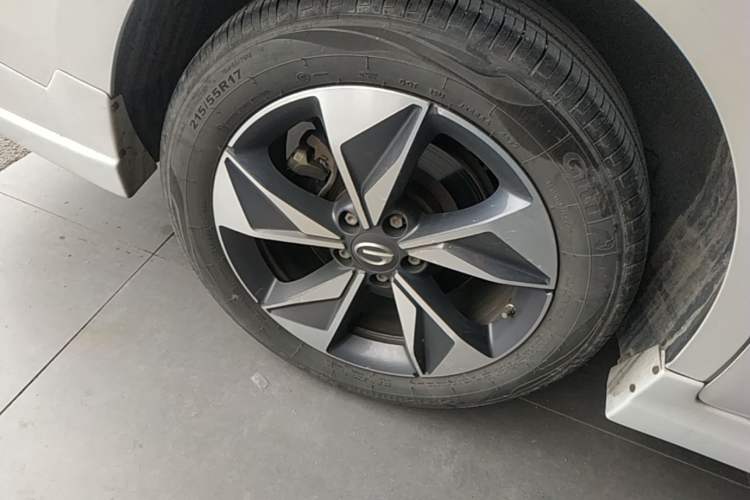 Used GAC Trumpchi M6 2023 PRO 270T DCT Luxury Edition Right Rear Wheel Hub