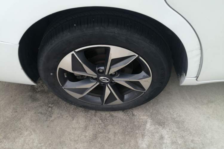 Used GAC Trumpchi M6 2023 PRO 270T DCT Luxury Edition Right Rear Wheel Hub