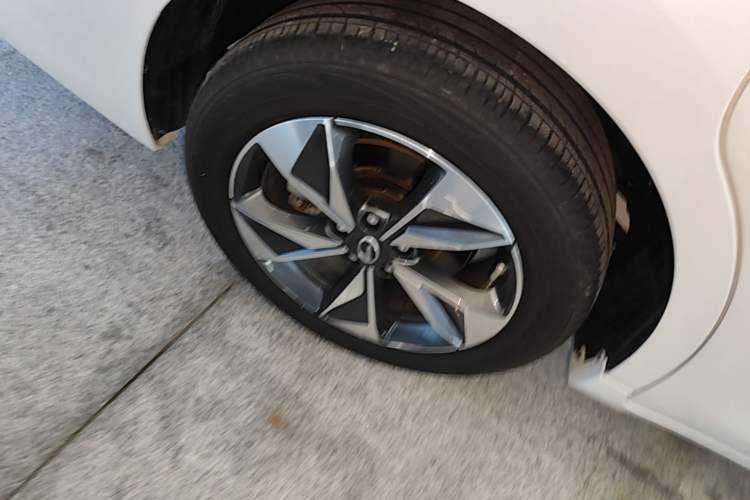 Used GAC Trumpchi M6 2023 PRO 270T DCT Luxury Edition Right Rear Wheel Hub