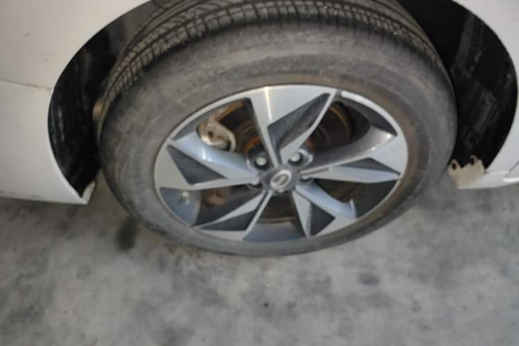 Used GAC Trumpchi M6 2023 PRO 270T DCT Luxury Edition Right Rear Wheel Hub