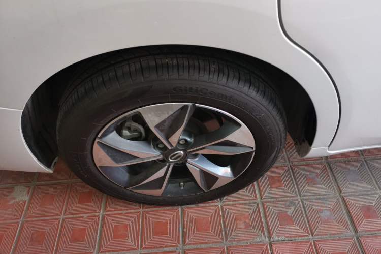 Used GAC Trumpchi M6 2023 PRO 270T DCT Luxury Edition Right Rear Wheel Hub