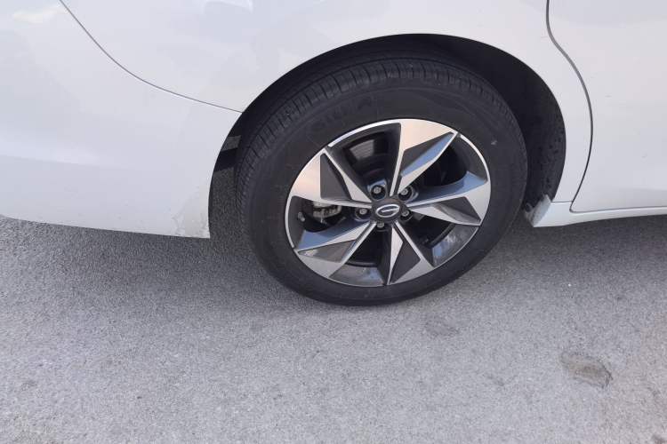 Used GAC Trumpchi M6 2023 PRO 270T DCT Luxury Edition Right Rear Wheel Hub