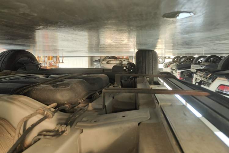 Used GAC Trumpchi M6 2023 PRO 270T DCT Luxury Edition Right Side Sill