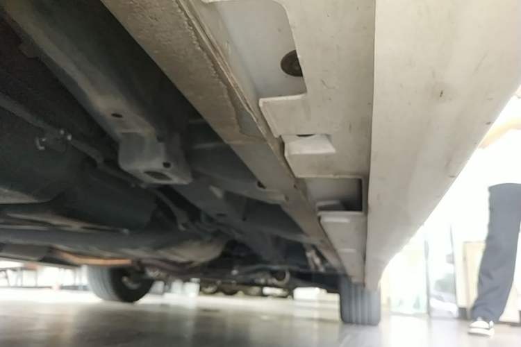 Used GAC Trumpchi M6 2023 PRO 270T DCT Luxury Edition Right Side Sill