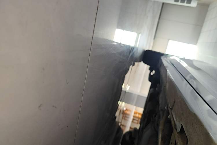 Used GAC Trumpchi M6 2023 PRO 270T DCT Luxury Edition Right Side Sill