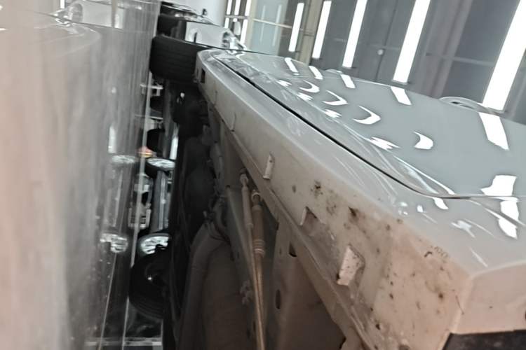 Used GAC Trumpchi M6 2023 PRO 270T DCT Elite Edition Right Side Sill