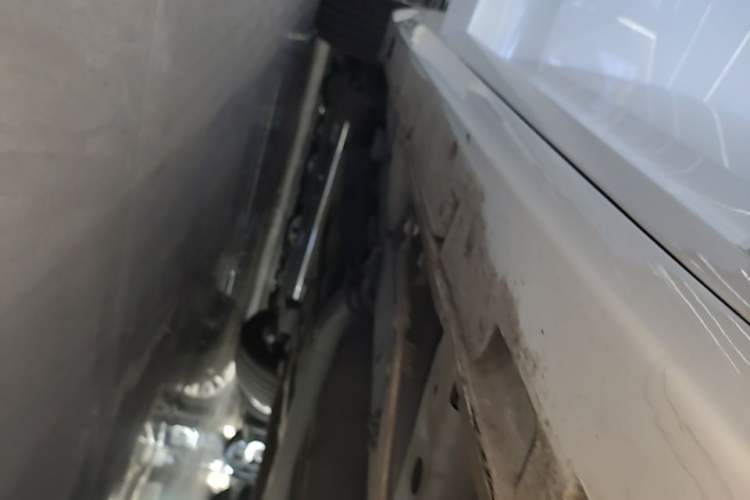 Used GAC Trumpchi M6 2023 PRO 270T DCT Luxury Edition Right Side Sill