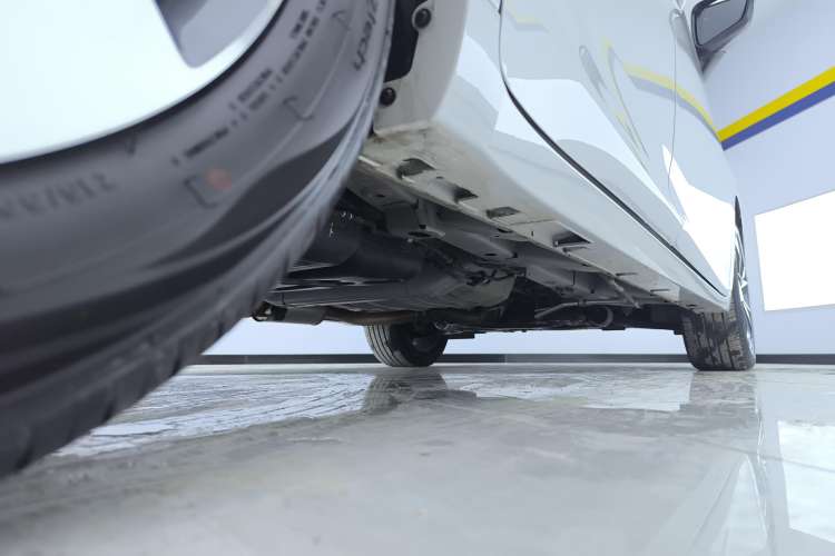 Used GAC Trumpchi M6 2023 PRO 270T DCT Luxury Edition Right Side Sill