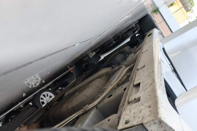 Used GAC Trumpchi M6 2023 PRO 270T DCT Luxury Edition Right Side Sill
