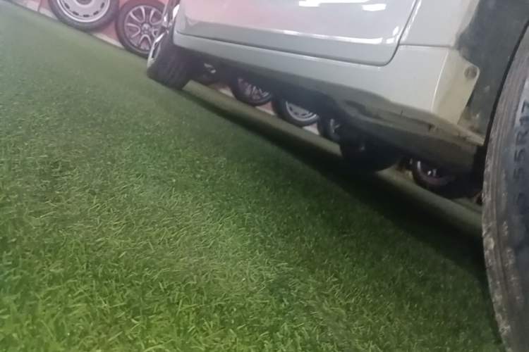 Used GAC Trumpchi M6 2023 PRO 270T DCT Luxury Edition Right Side Sill