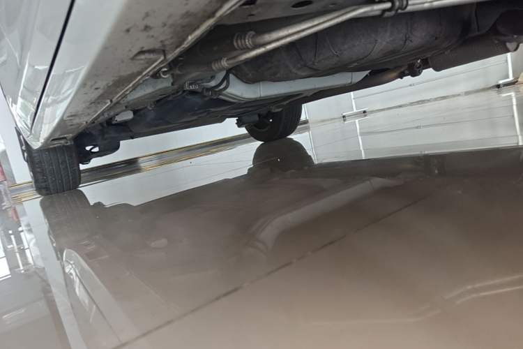 Used GAC Trumpchi M6 2023 PRO 270T DCT Luxury Edition Right Side Sill