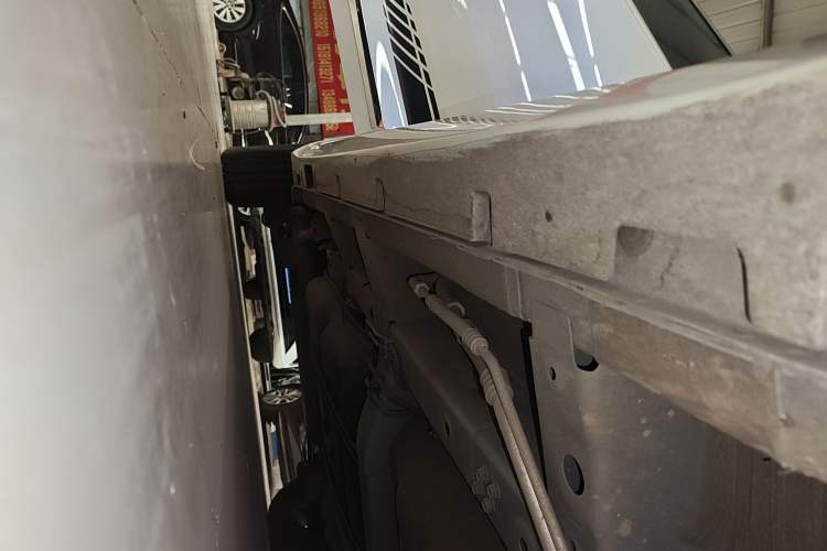 Used GAC Trumpchi M6 2023 PRO 270T DCT Luxury Edition Right Side Sill