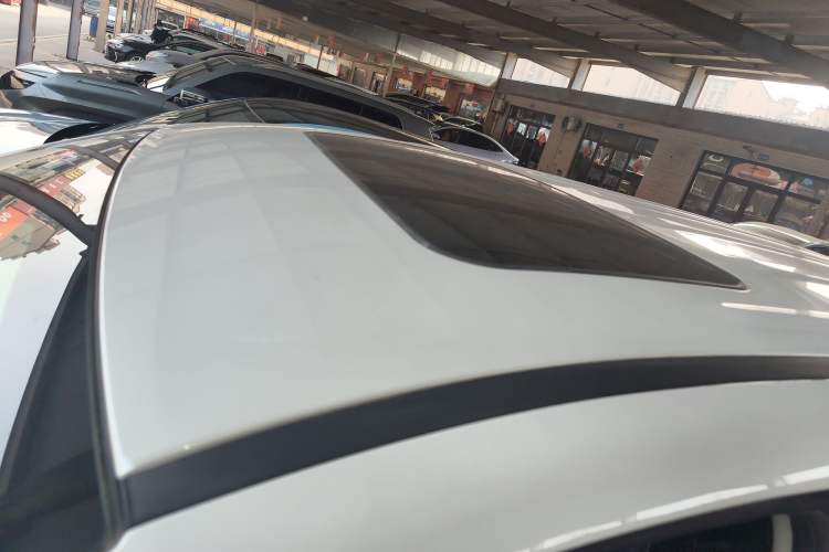Used GAC Trumpchi M6 2023 PRO 270T DCT Luxury Edition Roof