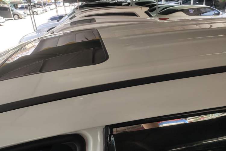 Used GAC Trumpchi M6 2023 PRO 270T DCT Luxury Edition Roof