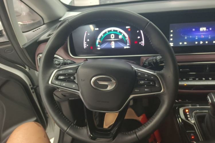 Used GAC Trumpchi M6 2023 PRO 270T DCT Luxury Edition Steering Wheel