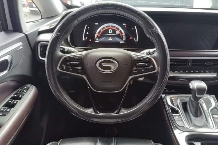 Used GAC Trumpchi M6 2023 PRO 270T DCT Luxury Edition Steering Wheel