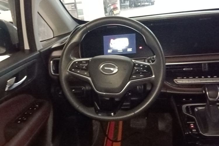 Used GAC Trumpchi M6 2023 PRO 270T DCT Elite Edition Steering Wheel