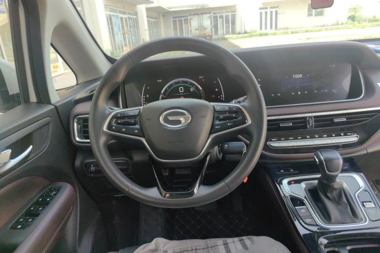 Used GAC Trumpchi M6 2023 PRO 270T DCT Elite Edition Steering Wheel
