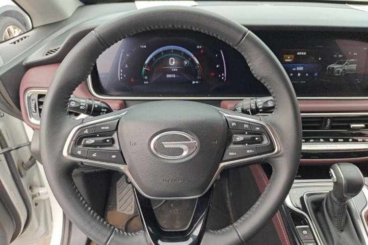 Used GAC Trumpchi M6 2023 PRO 270T DCT Luxury Edition Steering Wheel