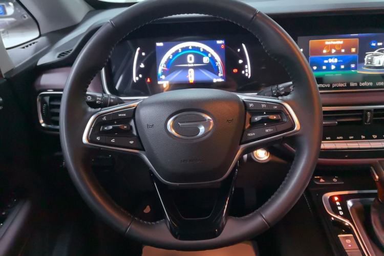 Used GAC Trumpchi M6 2023 PRO 270T DCT Luxury Edition Steering Wheel