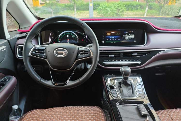Used GAC Trumpchi M6 2023 PRO 270T DCT Luxury Edition Steering Wheel