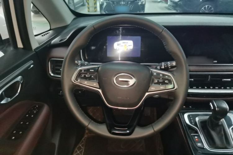 Used GAC Trumpchi M6 2023 PRO 270T DCT Luxury Edition Steering Wheel