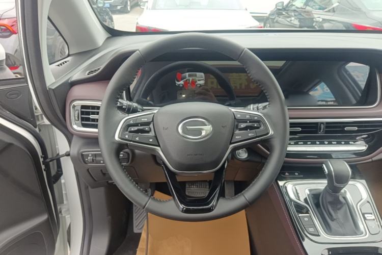 Used GAC Trumpchi M6 2023 PRO 270T DCT Luxury Edition Steering Wheel