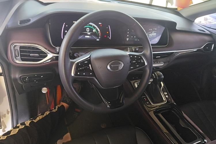 Used GAC Trumpchi M6 2023 PRO 270T DCT Elite Edition Steering Wheel