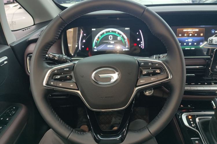 Used GAC Trumpchi M6 2023 PRO 270T DCT Luxury Edition Steering Wheel
