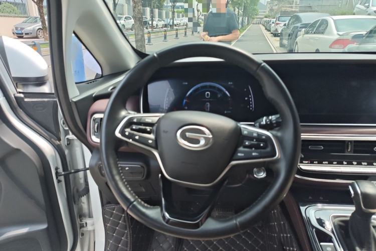 Used GAC Trumpchi M6 2023 PRO 270T DCT Luxury Edition Steering Wheel