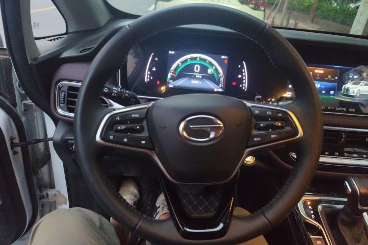 Used GAC Trumpchi M6 2023 PRO 270T DCT Luxury Edition Steering Wheel