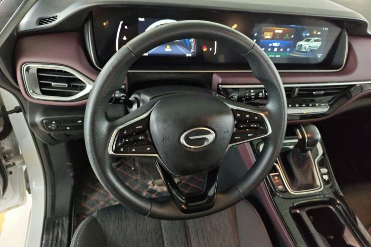 Used GAC Trumpchi M6 2023 PRO 270T DCT Elite Edition Steering Wheel