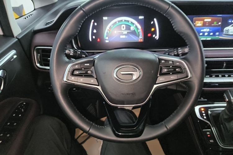 Used GAC Trumpchi M6 2023 PRO 270T DCT Luxury Edition Steering Wheel