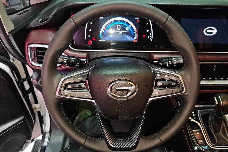 Used GAC Trumpchi M6 2023 PRO 270T DCT Luxury Edition Steering Wheel