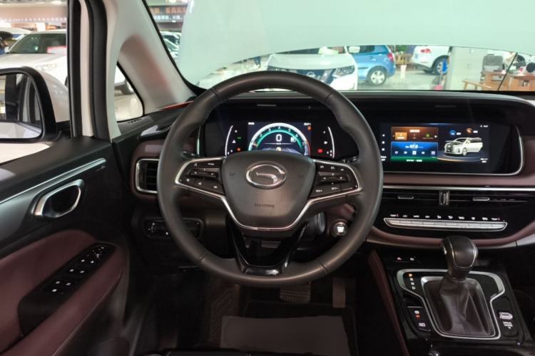Used GAC Trumpchi M6 2023 PRO 270T DCT Luxury Edition Steering Wheel